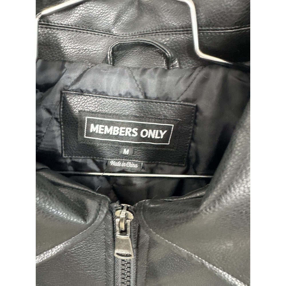 Members Only Mens Black Faux Leather Embossed Varsity Jacket Size M Lined Sporty - Picture 5 of 13